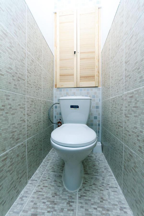 Apartment Near Dream Town Киев Екстериор снимка